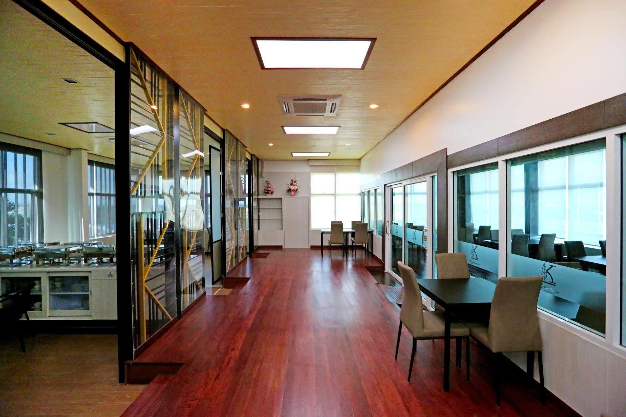 Roomquest Suvarnabhumi Airport Romklao Soi 6 3*