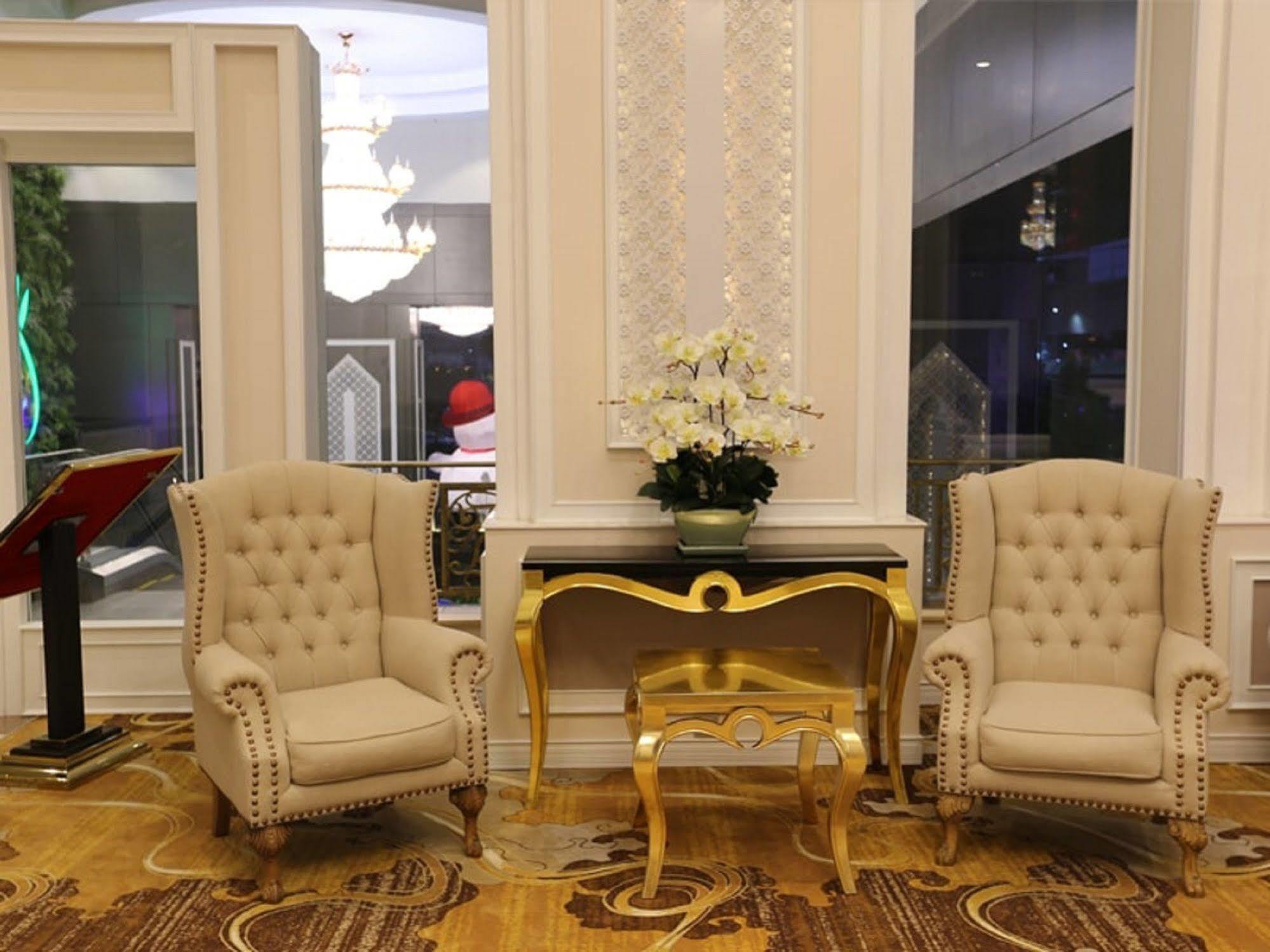 The Bazaar Hotel 5*