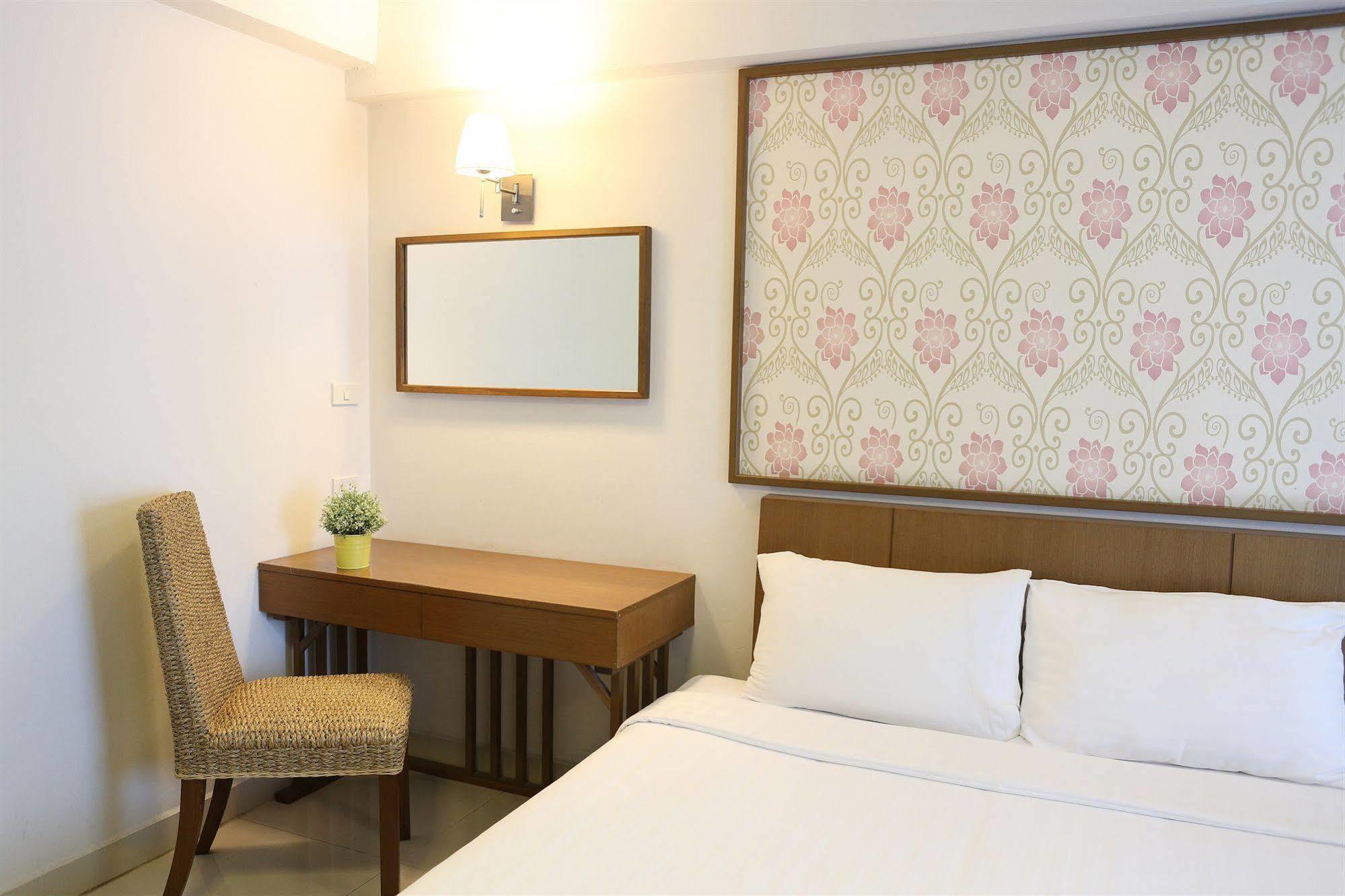 The Ivory, Suvarnabhumi Airport Hotel