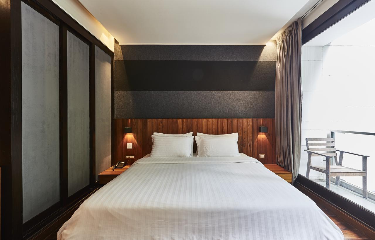 Luxx Langsuan 4*