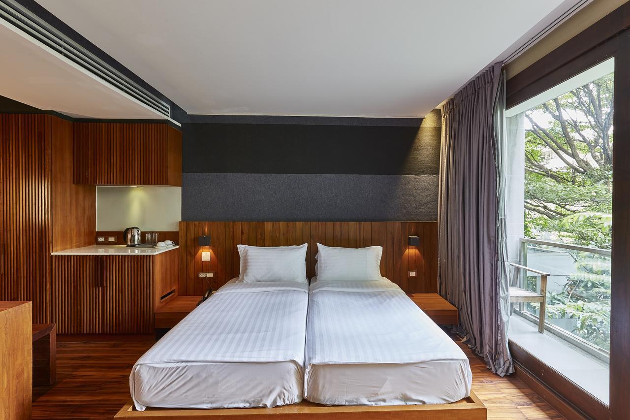 Luxx Langsuan Bangkok