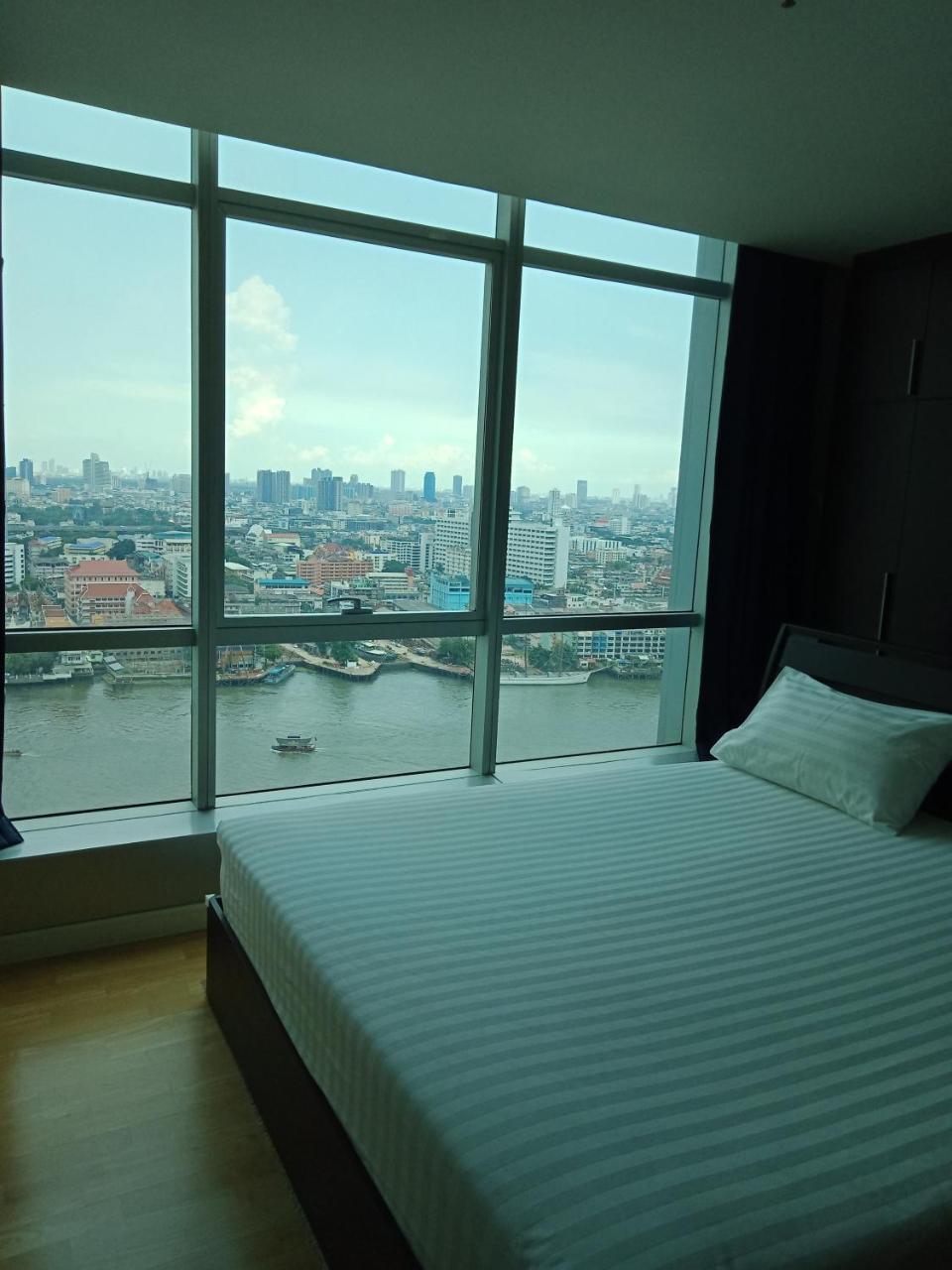 Baan Sathorn Riverfront *