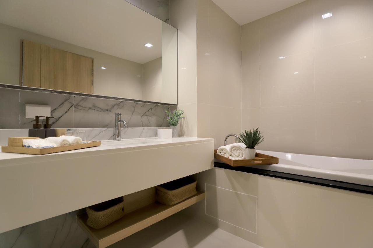 Alix Hotel