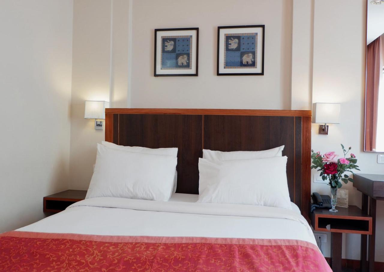 Dynasty Hotel Bangkok
