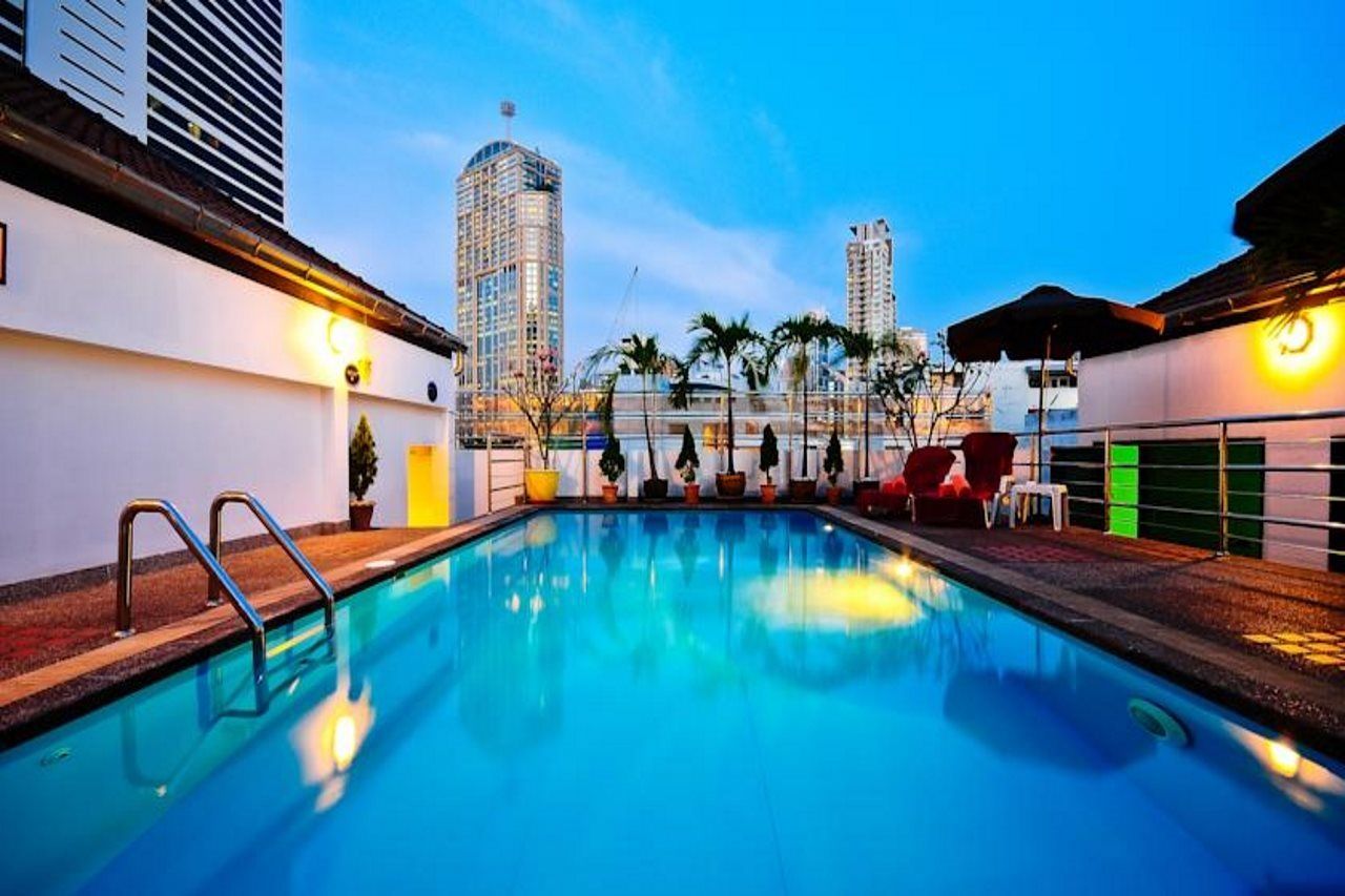 Admiral Hotel 4*