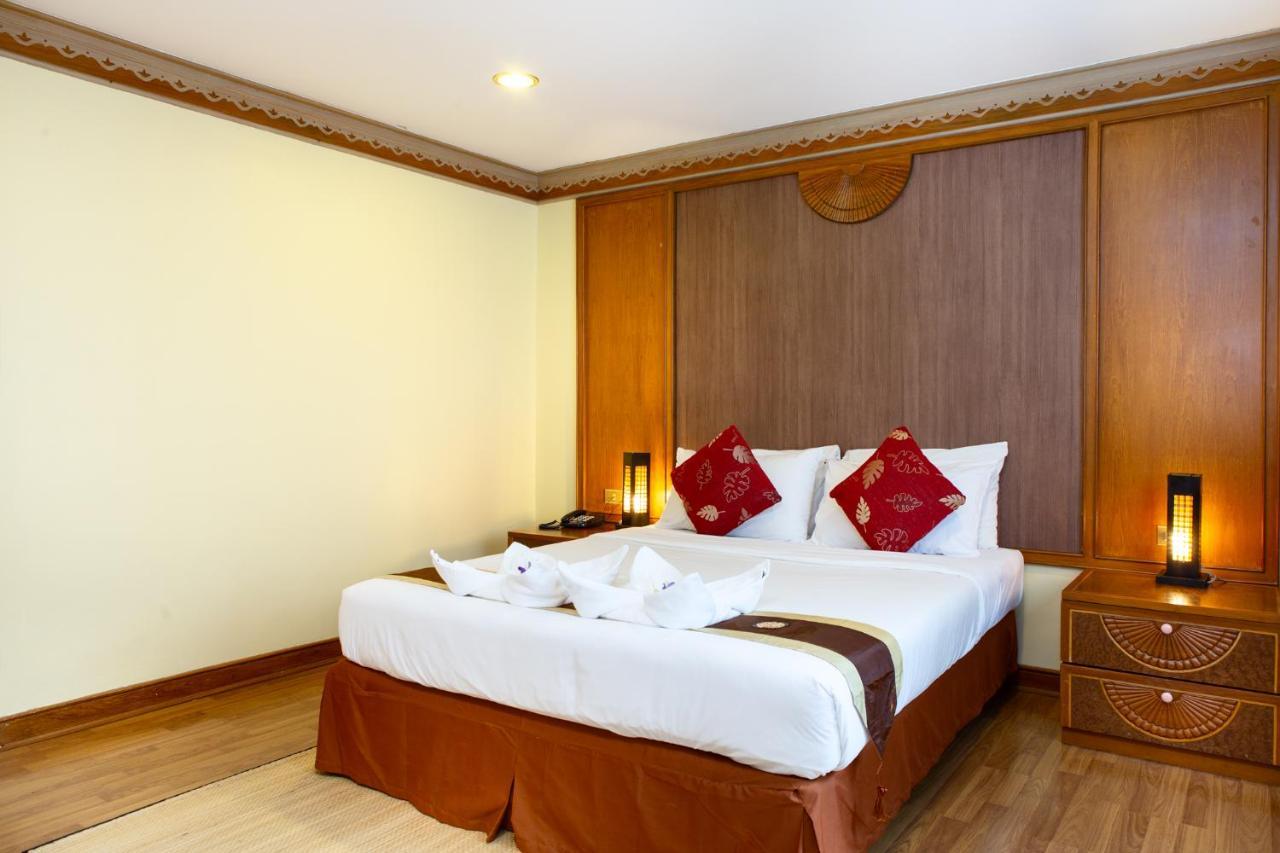 Town In Town Gardent Hotel 3*