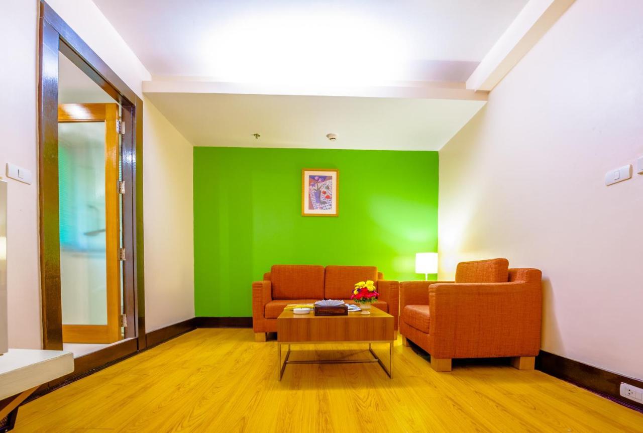 The Seasons Huamark - Sha Hotel