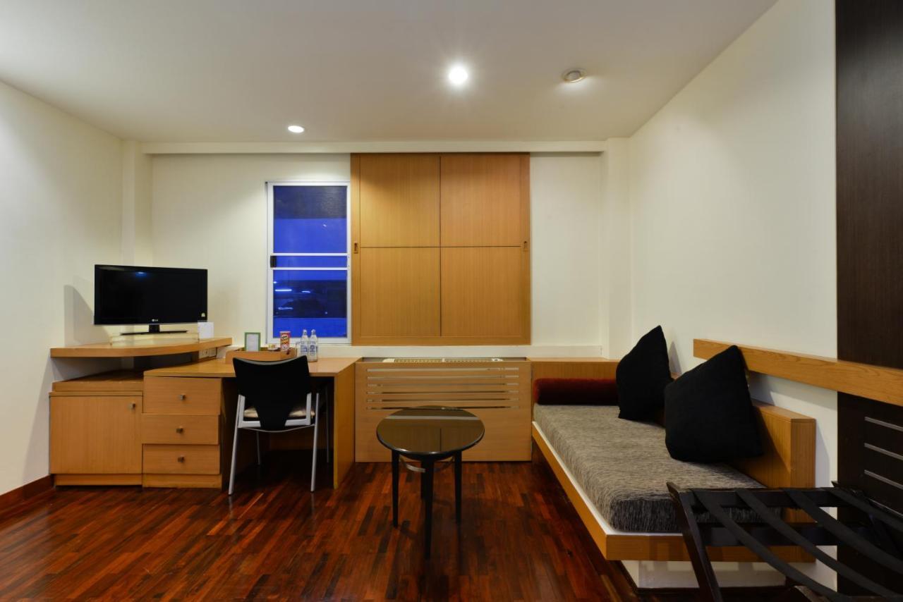 Hotel Icheck Sukhumvit 19 3*