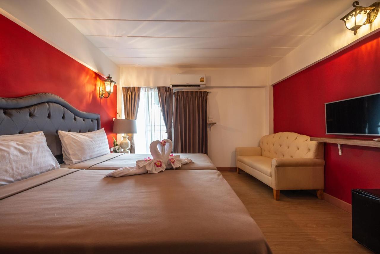Hotel cinta Infinite *