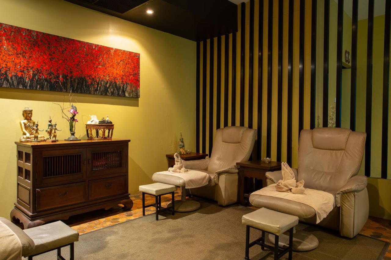 Hotel The Tawana 4*