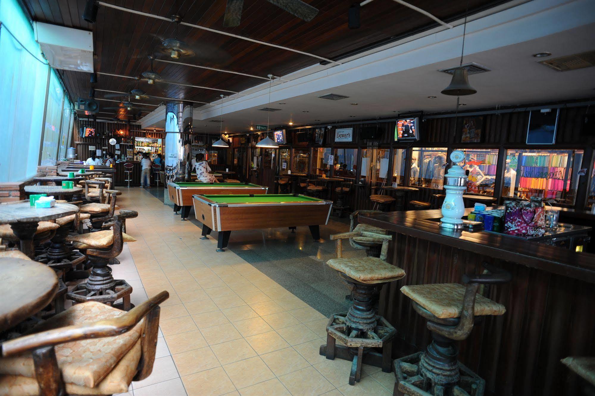 Ruamchitt Plaza Hotel Banguecoque