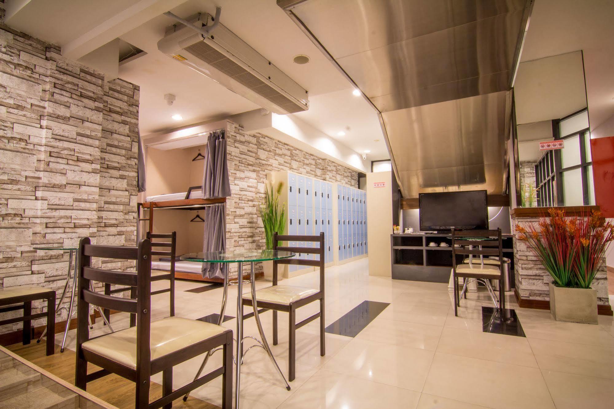 Asrama Bubble Space Bangkok