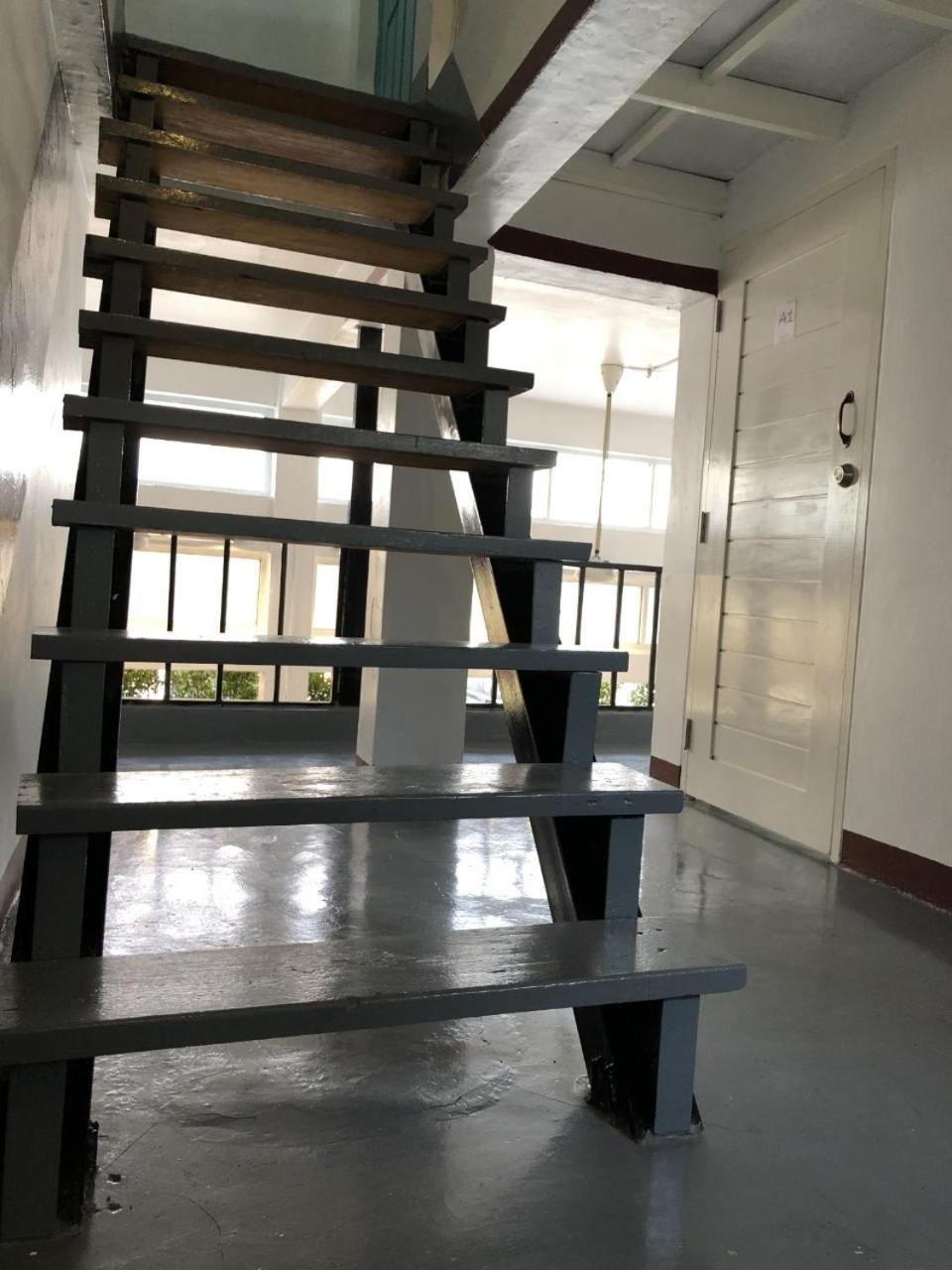 Hostel Ploy