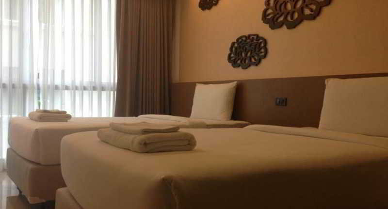 Solace At Srinakarin Hotel Bangkok