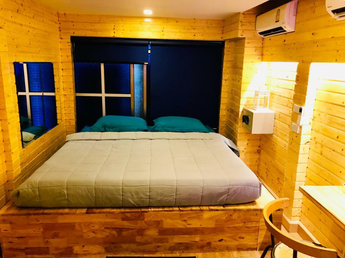 Blu Ari Stylish Gay Poshtel Hostel