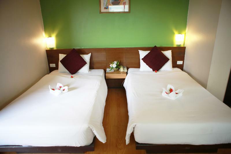 Hotel The Seasons Huamark - Sha 3*
