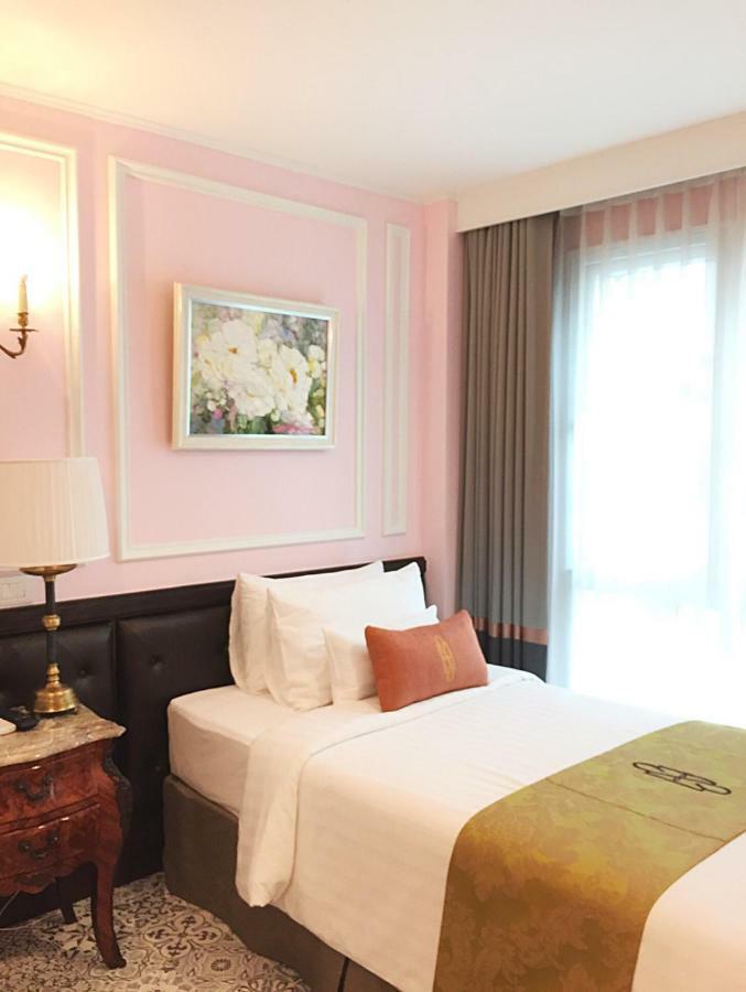 Sara's 3* Bangkok