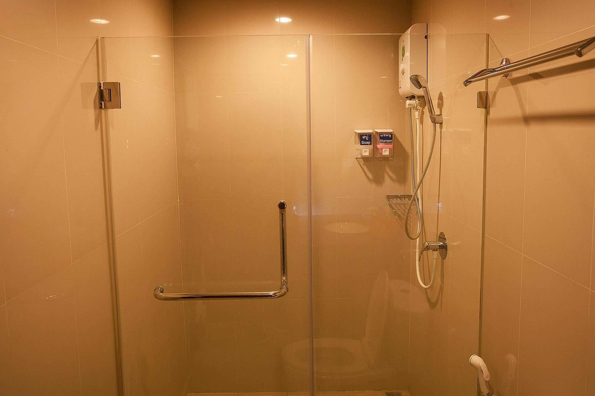 Zen Silom Soi 17 Hotel 2*