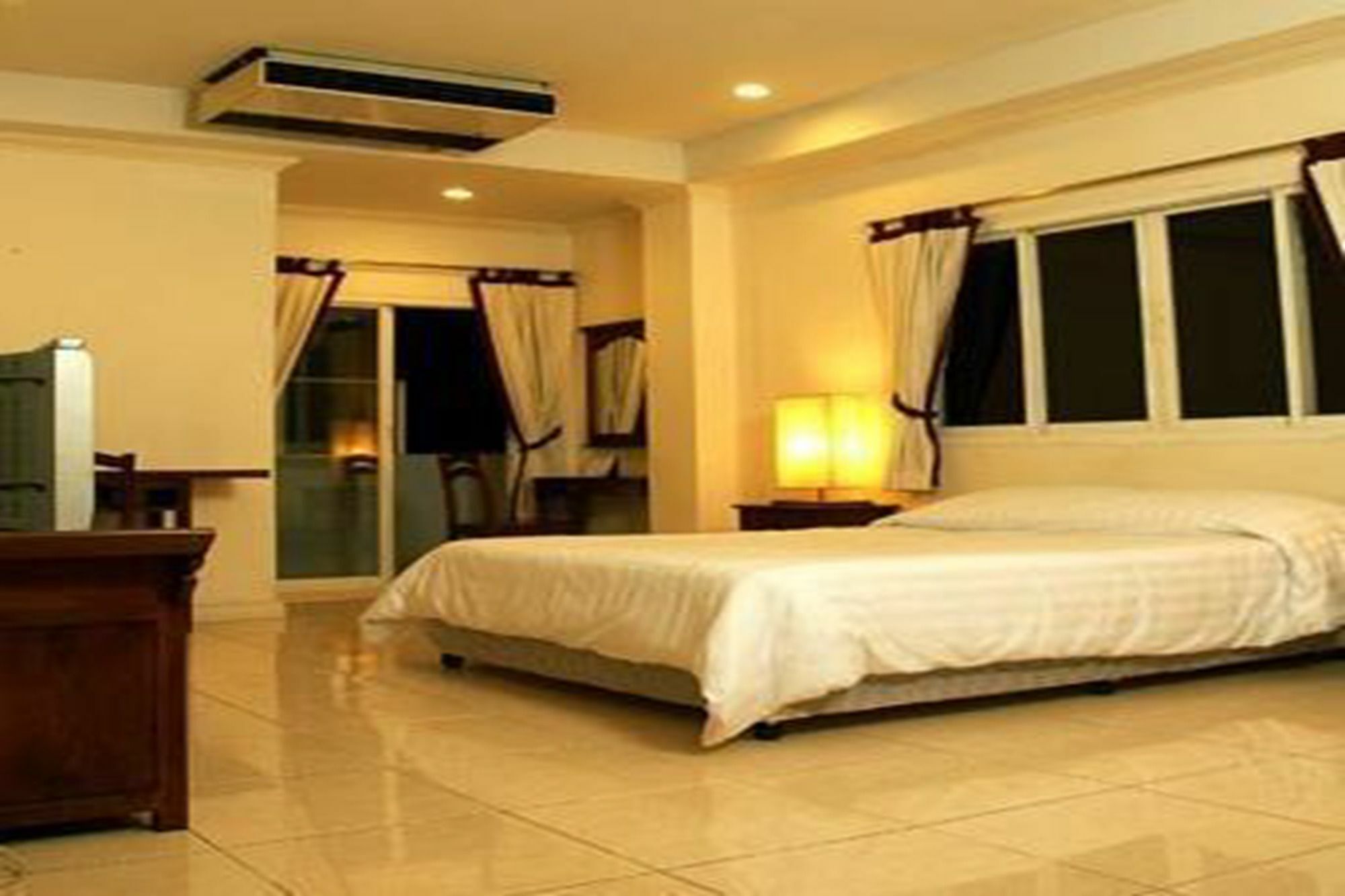 Oyo 254 Royal Pimand 3*