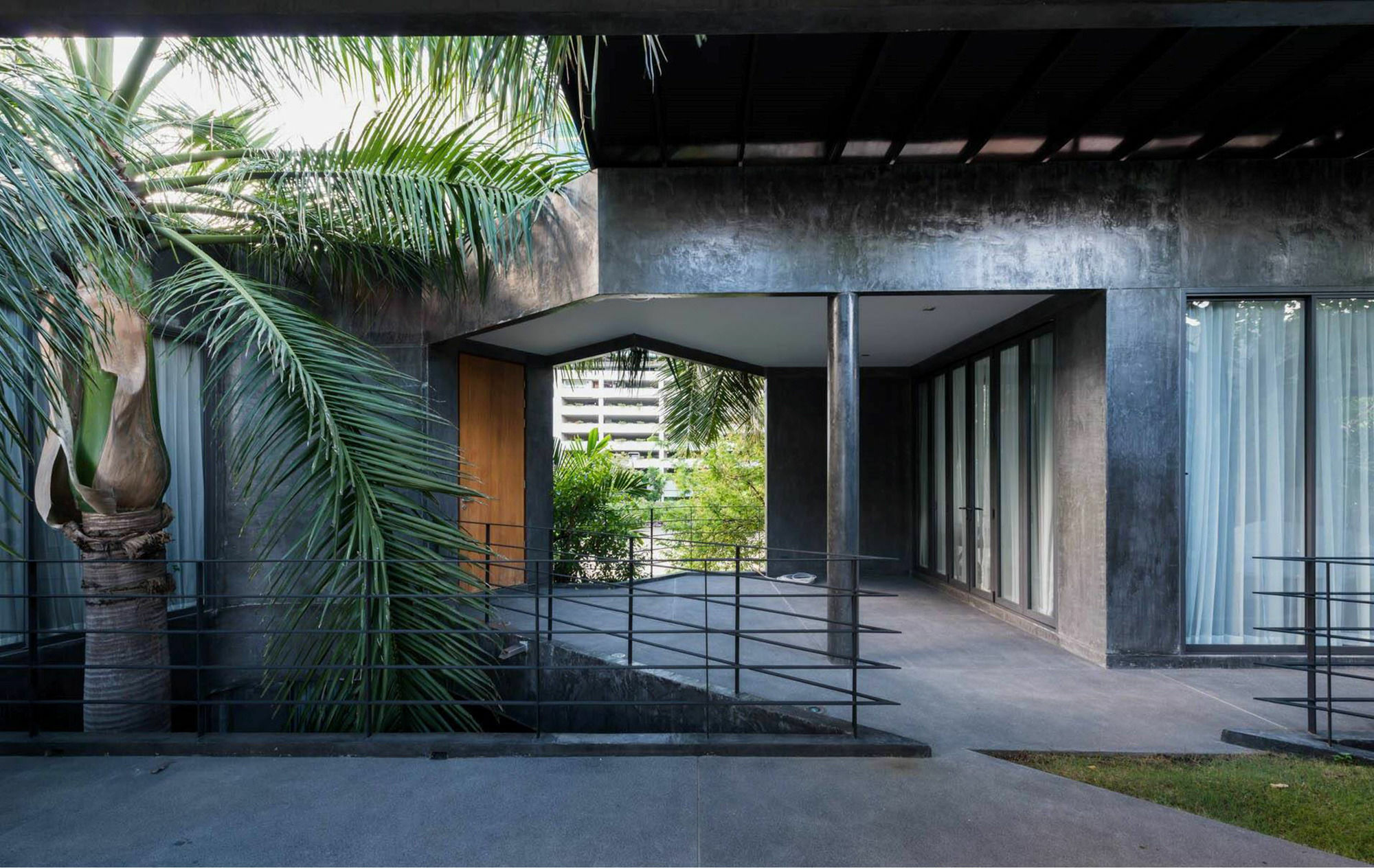 House Of Grey Vila