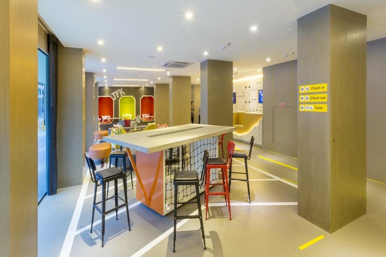 Hotel Ibis Styles Sukhumvit 50 3*