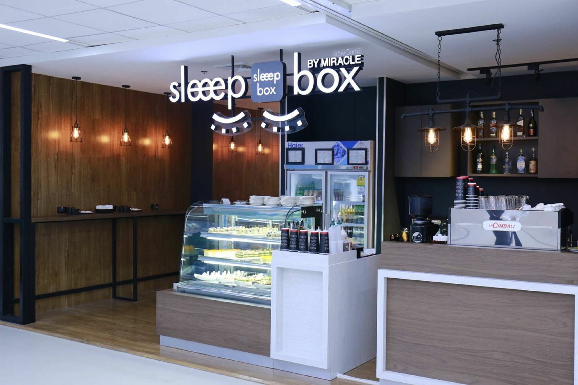 Albergue Sleep Box By Miracle -booked On Hourly Basis *