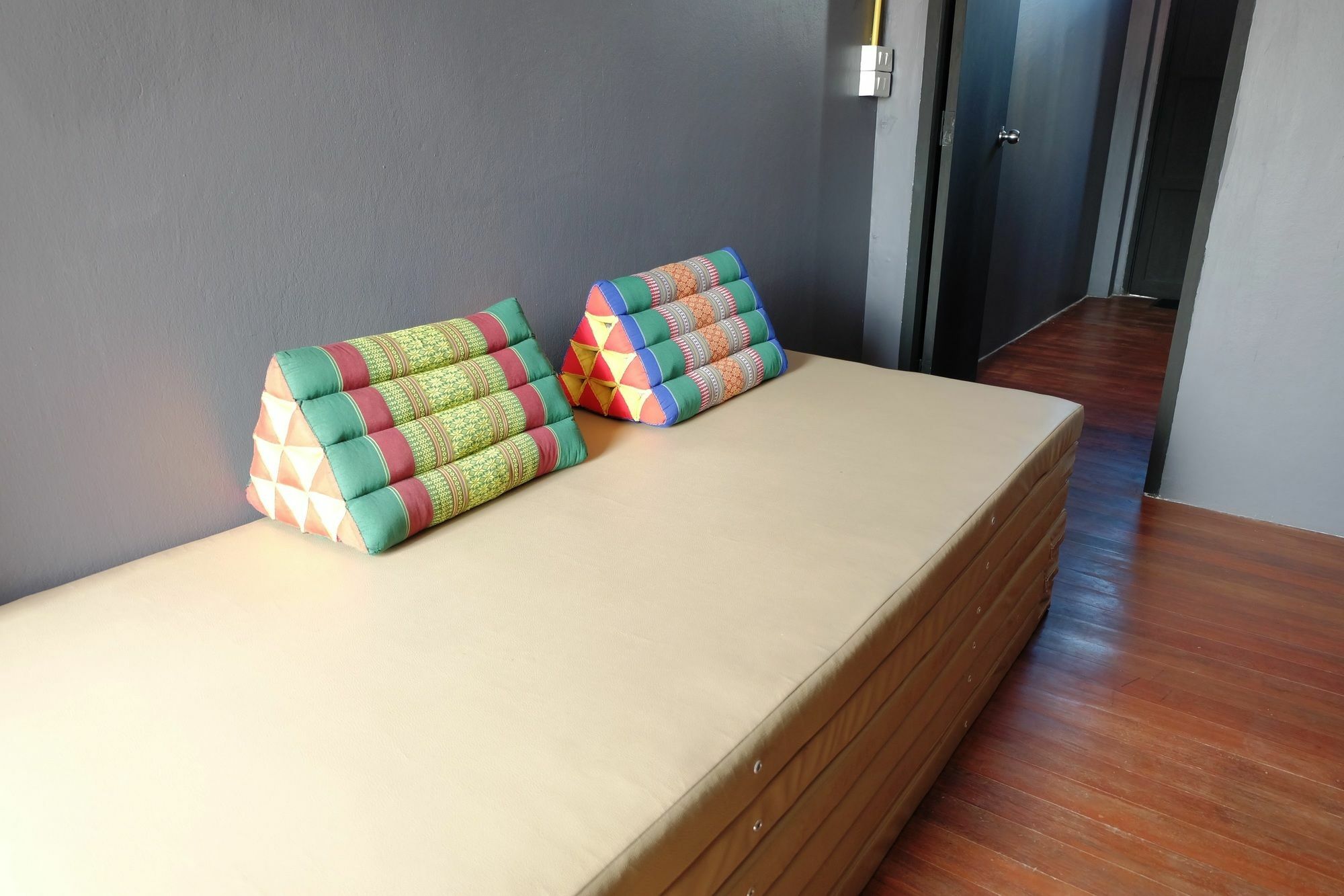 Bts Khaosan Albergue *