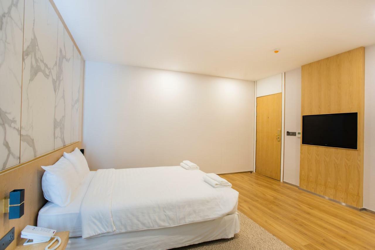 Artino Silom Hotel 4*
