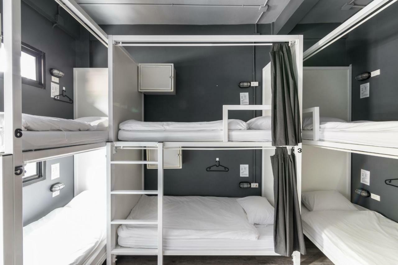 Hostel The Cocoon *