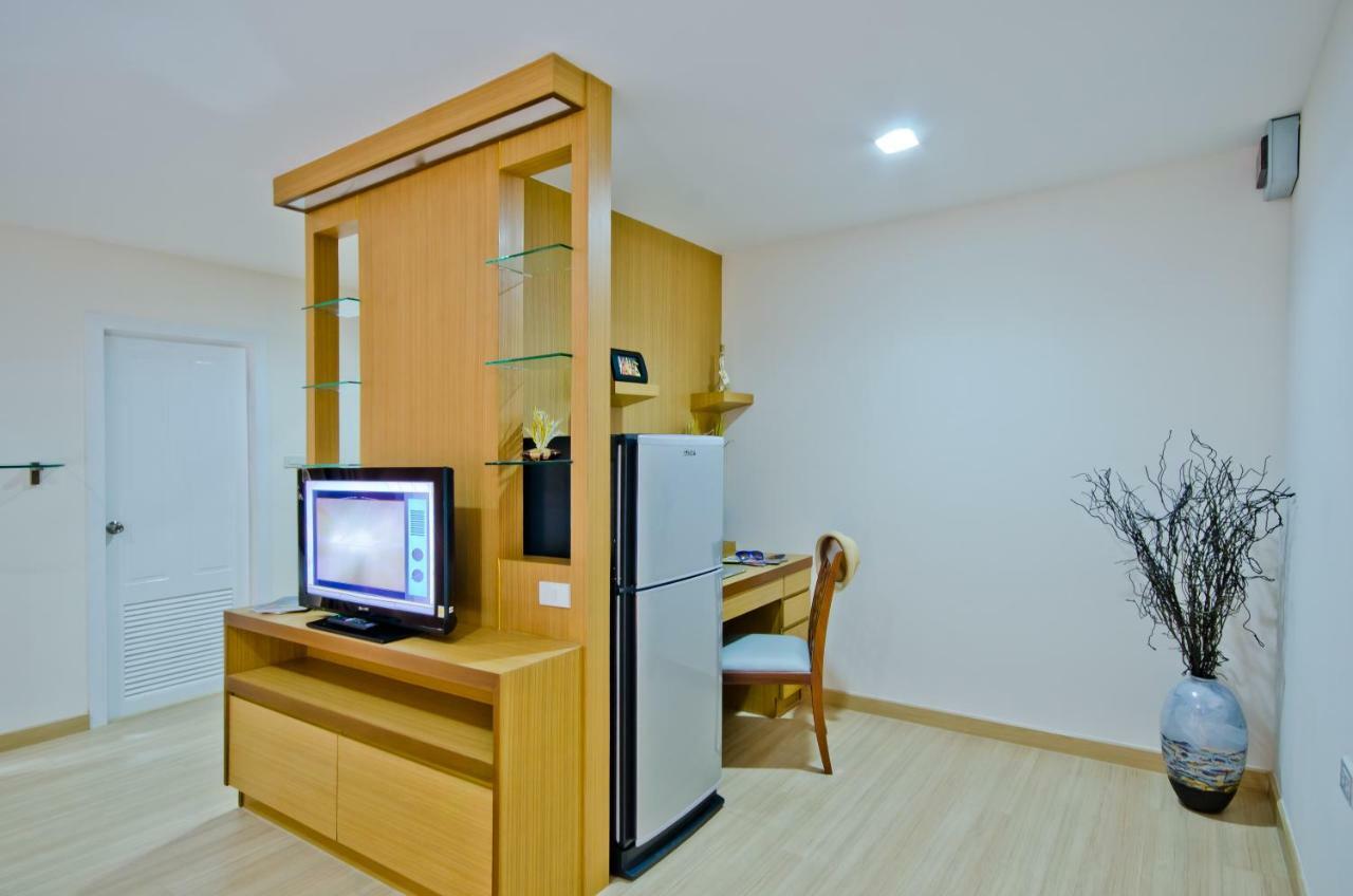 Kozy Aparthotel 3*