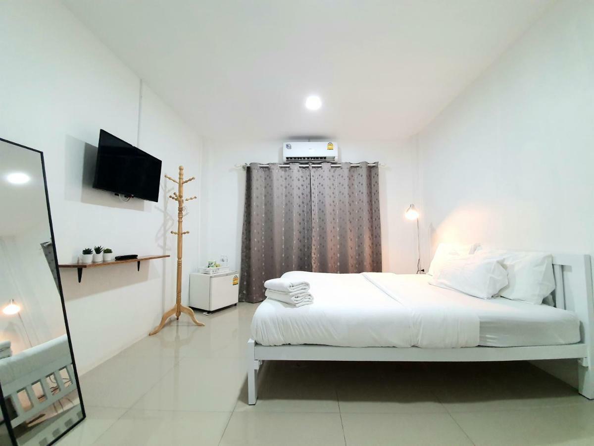 Hotel Jl Siriraj Bangkok