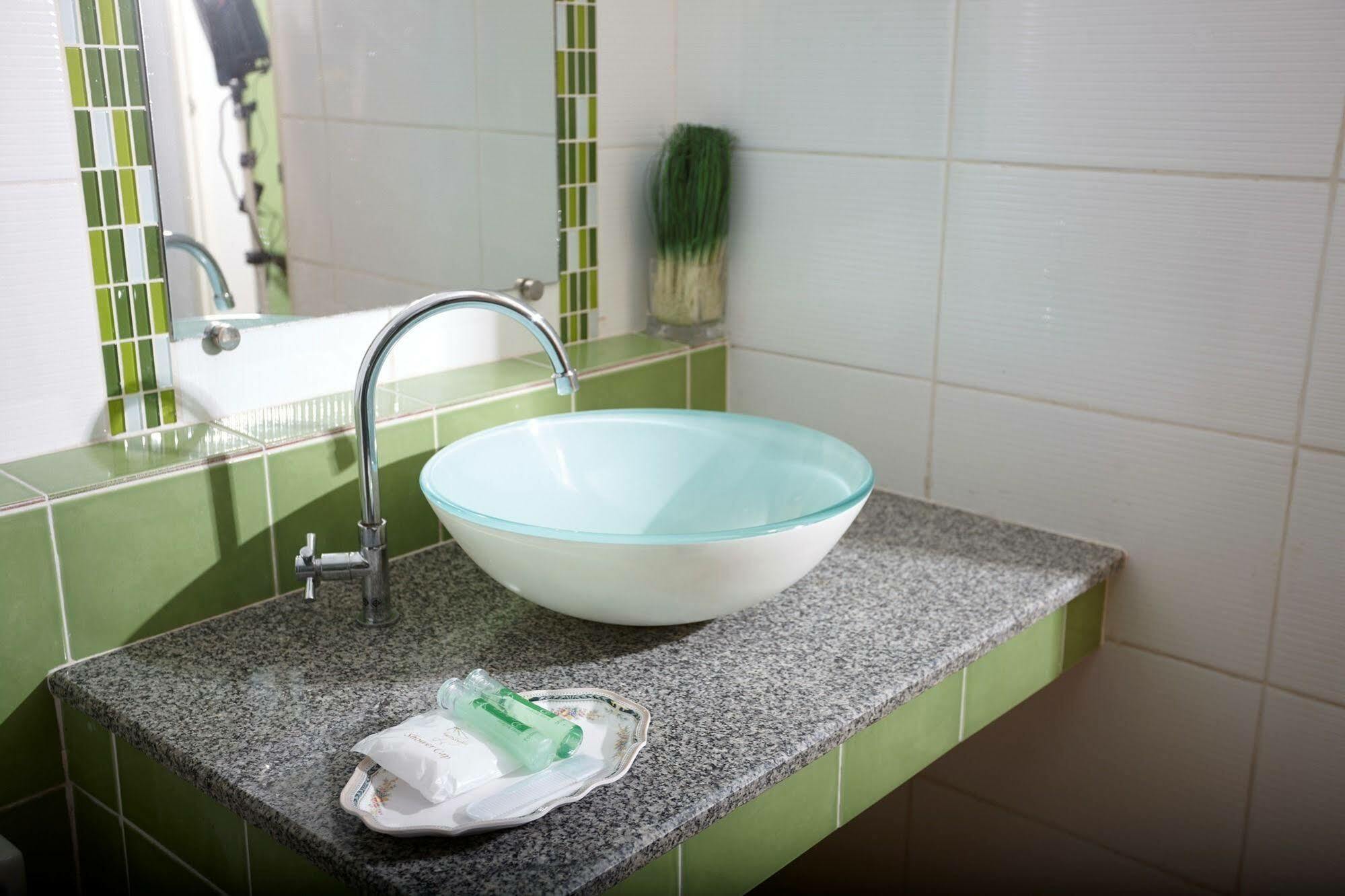 Praso Aparthotel 3*