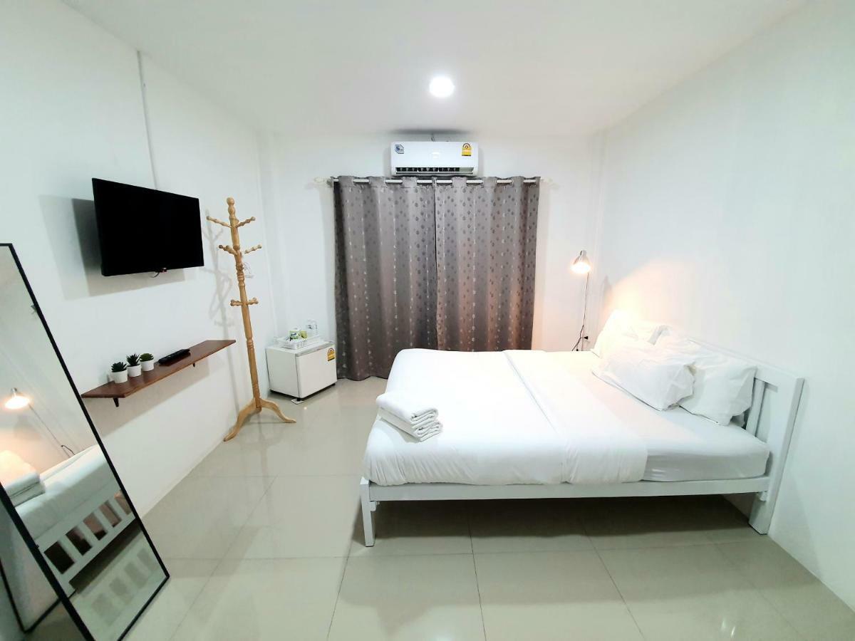 Jl Siriraj Hotel Bangkok