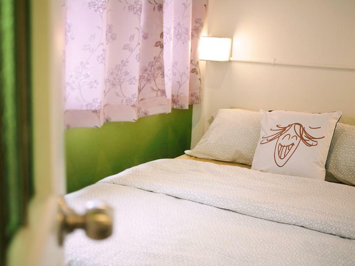 Hostel Sanookdee (adults Only) *