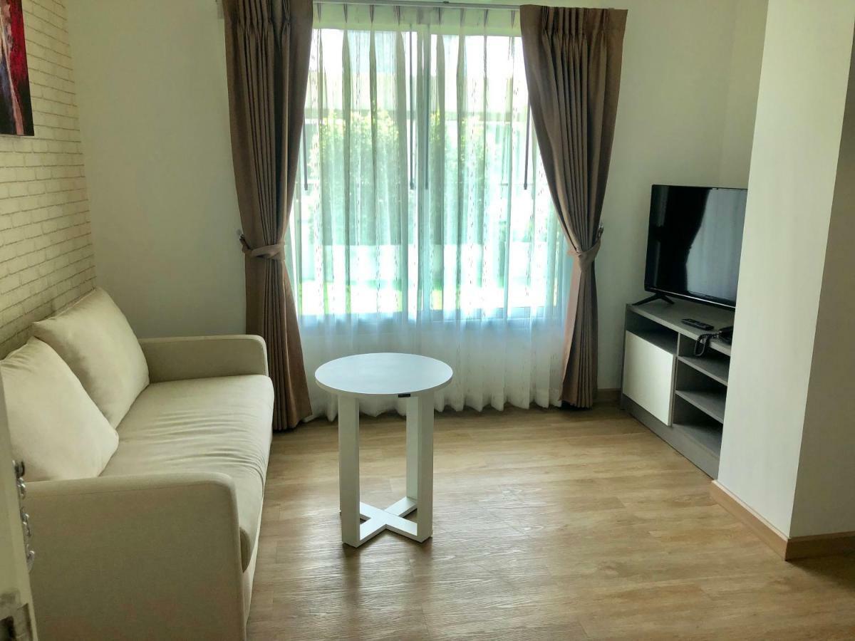 The Lux Ladprao 10 Bangkok