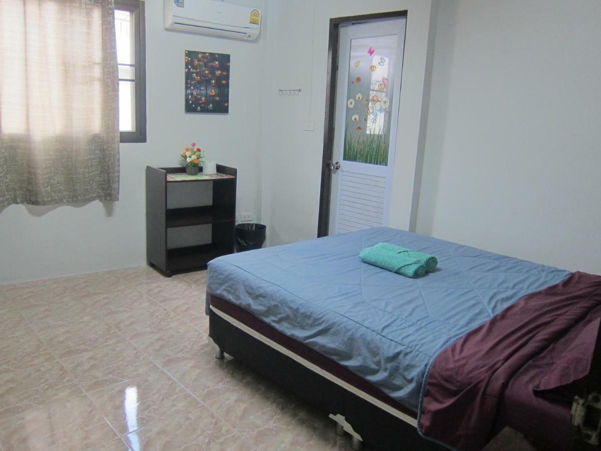 Asrama D&n Bangkok