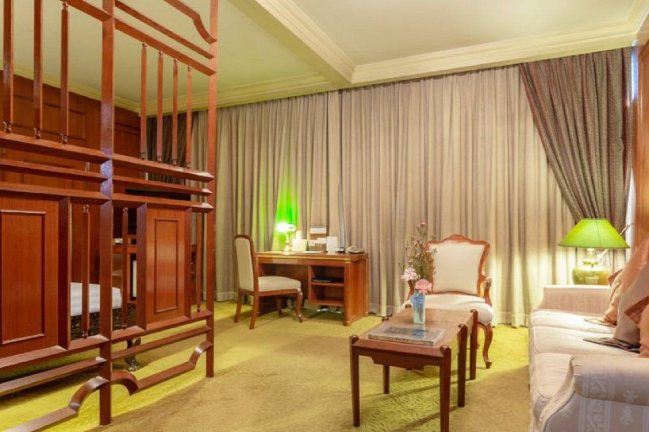 The Tawana 4*