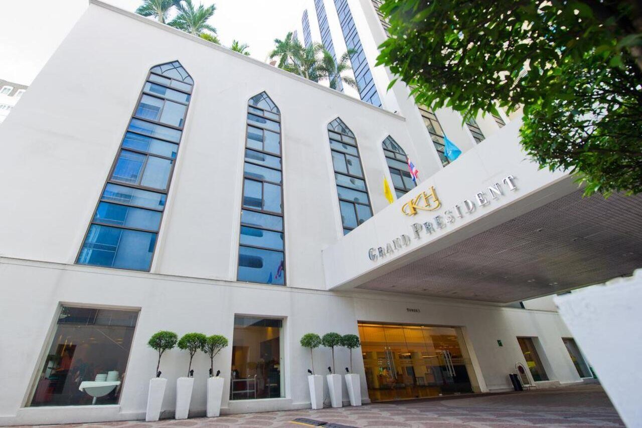 Apartment Grand President Bangkok