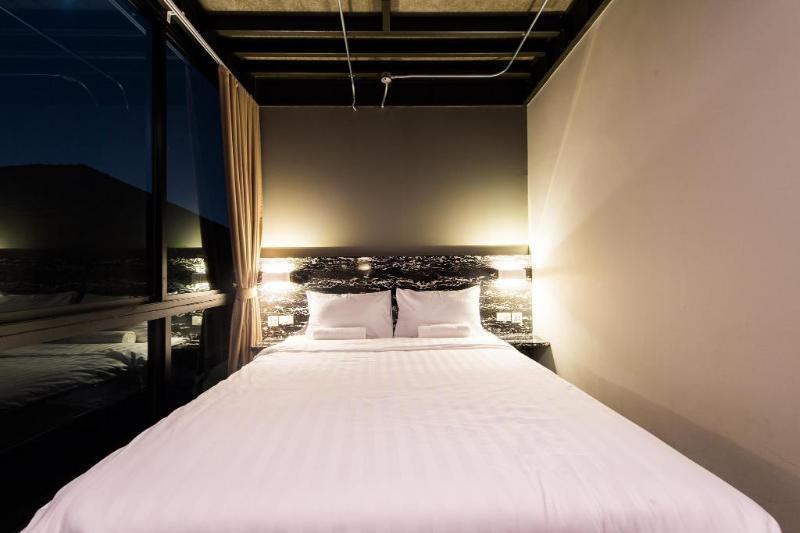V Varee Bangkok