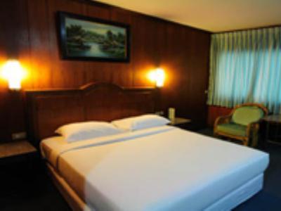 Dynasty Bangkok