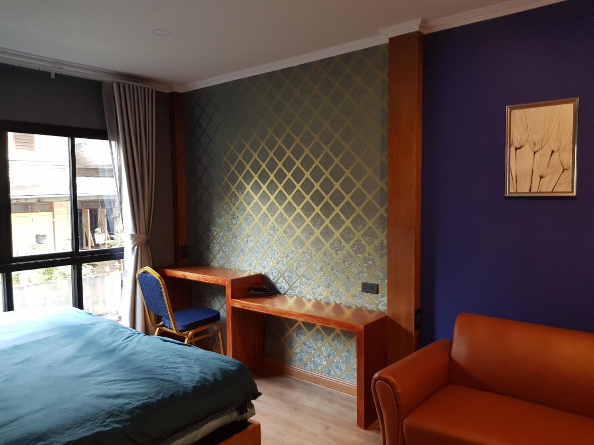 Tepbunthom Hostel