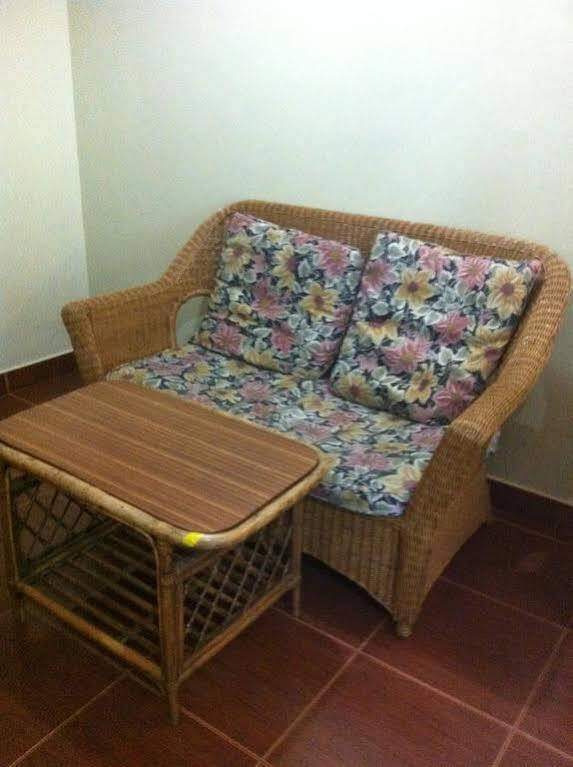 Inn Orchid Place *