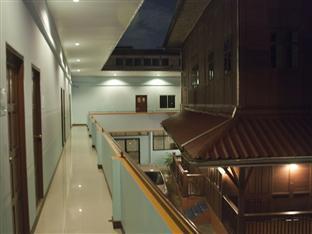 Hotel Oyo 1089 Baan Boran 2*