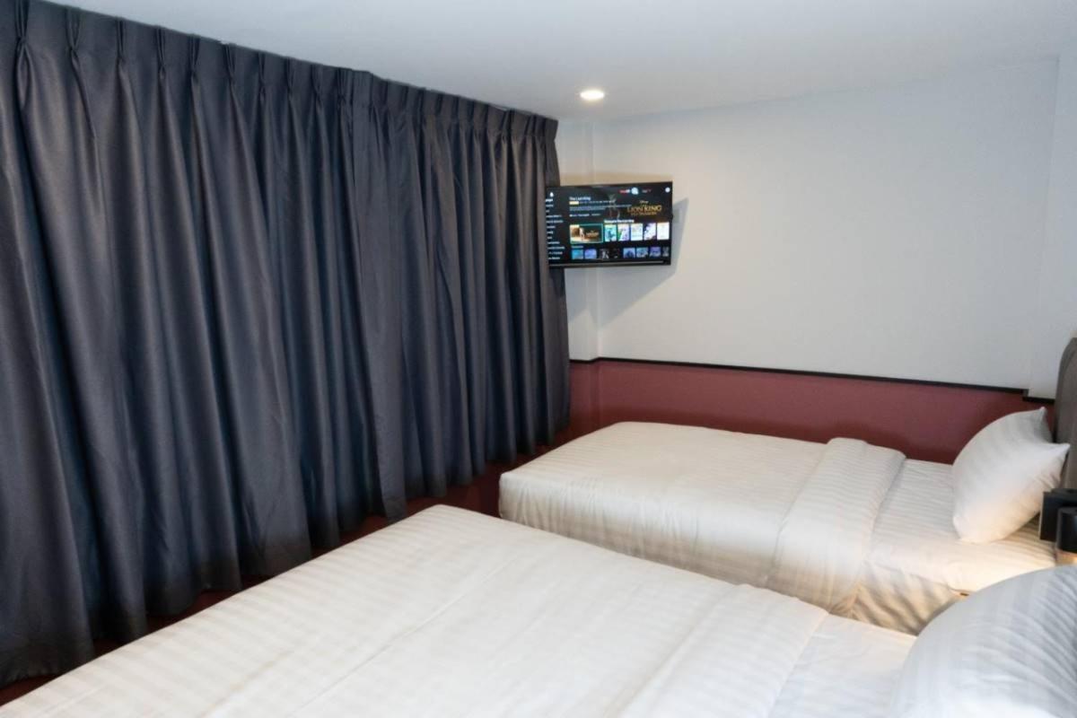 Malades House 2* Bangkok
