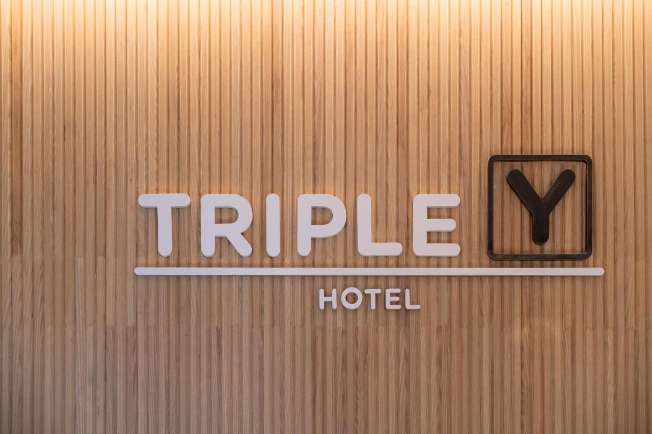 Triple Y Hotel