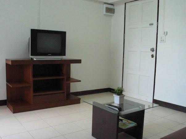 Penginapan Living Naraa Place 2*