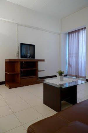 Living Naraa Place 2* Bangkok