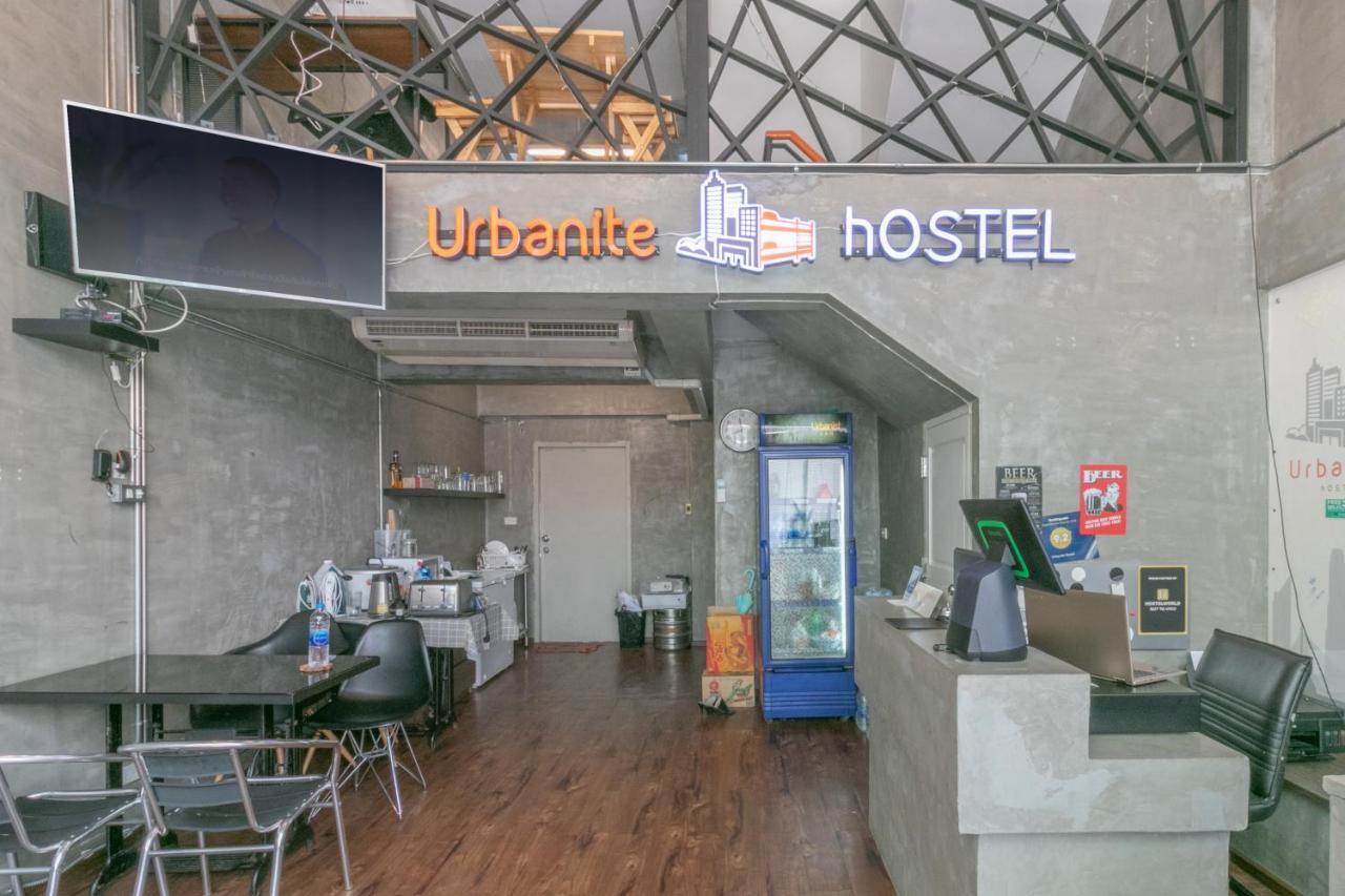 Urbanite Albergue *