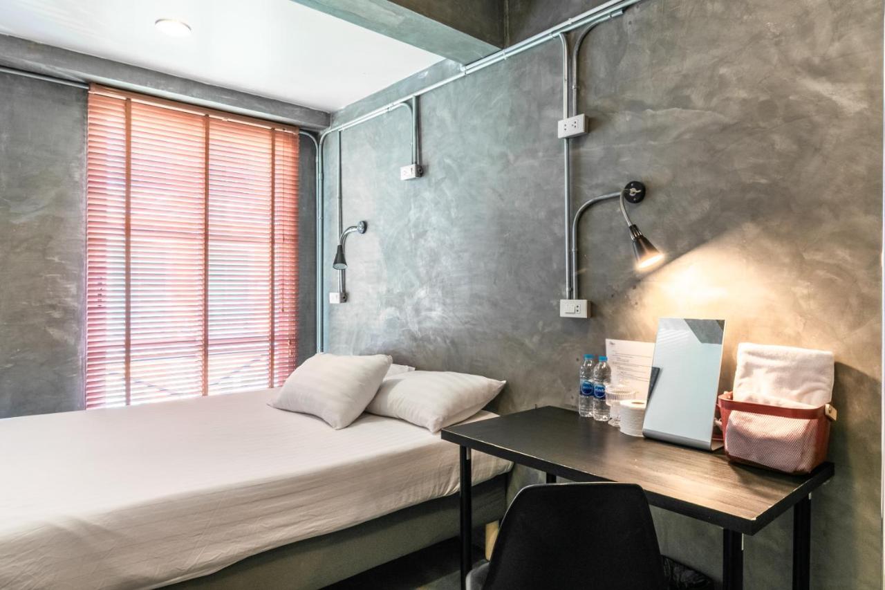 Urbanite Albergue