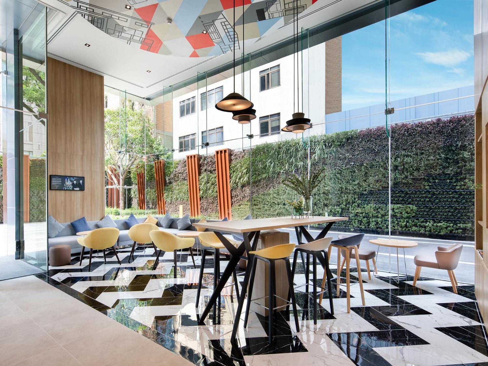 Ibis Sukhumvit 24